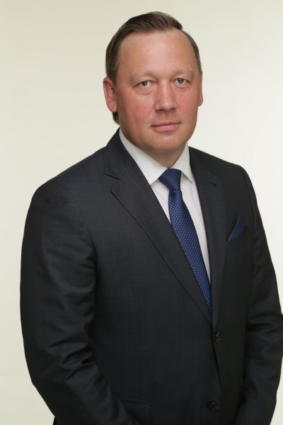 Руководитель комитета  - Непомнящий Виктор Владимирович