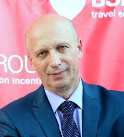 Соруководитель - Островский Вадим Миронович