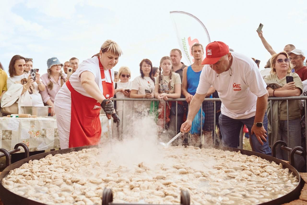 Больше 65% путешественников пробуют национальные блюда в поездках по России